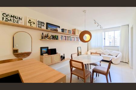 Sala de apartamento à venda com 2 quartos, 58m² em Serra, Belo Horizonte