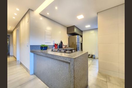Apartamento à venda com 151m², 3 quartos e 2 vagas Apartamento à venda com 151m², 3 quartos e 2 vagasCozinha