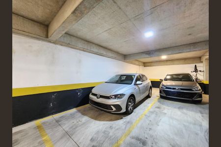 Apartamento à venda com 151m², 3 quartos e 2 vagas Apartamento à venda com 151m², 3 quartos e 2 vagasGaragem