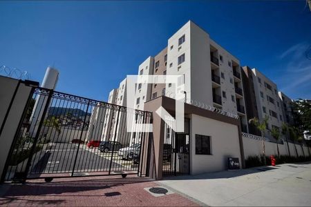 Apartamento à venda com 44m², 2 quartos e 1 vaga Apartamento à venda com 44m², 2 quartos e 1 vagaFachada