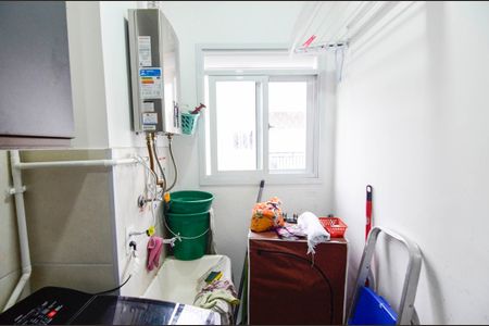 Apartamento à venda com 44m², 2 quartos e 1 vaga Apartamento à venda com 44m², 2 quartos e 1 vagaCozinha e Área de Serviço