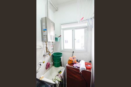 Apartamento à venda com 44m², 2 quartos e 1 vaga Apartamento à venda com 44m², 2 quartos e 1 vagaCozinha e Área de Serviço