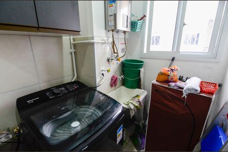 Apartamento à venda com 44m², 2 quartos e 1 vaga Apartamento à venda com 44m², 2 quartos e 1 vagaCozinha e Área de Serviço