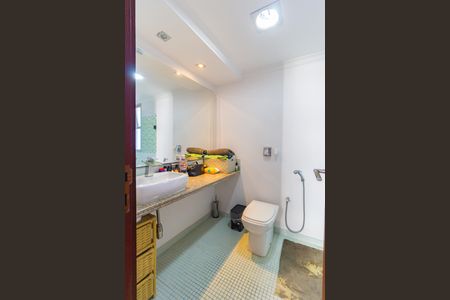 Apartamento para alugar com 101m², 3 quartos e 2 vagas Apartamento para alugar com 101m², 3 quartos e 2 vagasBanheiro - Social