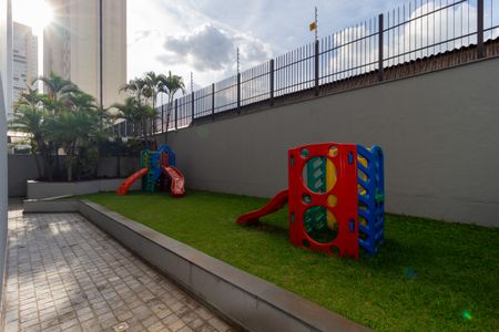 Apartamento para alugar com 101m², 3 quartos e 2 vagas Apartamento para alugar com 101m², 3 quartos e 2 vagasPlayground