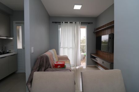 Sala de apartamento para alugar com 2 quartos, 41m² em Vila California, São Paulo