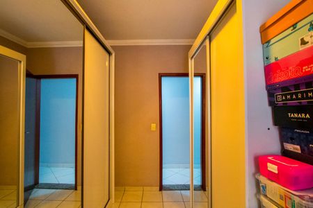 Apartamento à venda com 91m², 3 quartos e 2 vagas Apartamento à venda com 91m², 3 quartos e 2 vagasQuarto 2