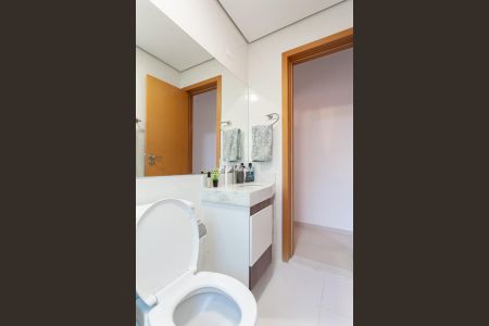 Apartamento à venda com 51m², 2 quartos e 1 vagaBanheiro Social