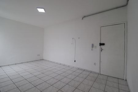 Apartamento à venda com 77m², 2 quartos e 1 vagaSala