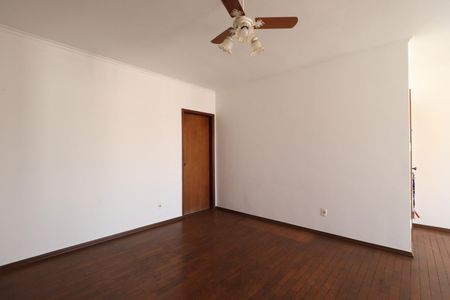 Sala de apartamento para alugar com 4 quartos, 134m² em Centro, Ribeirão Preto