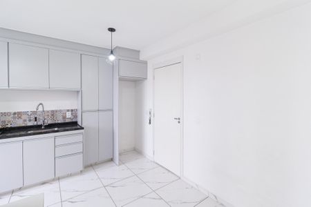 Sala de apartamento para alugar com 2 quartos, 36m² em Veloso, Osasco