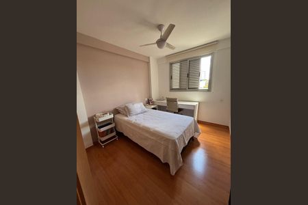 Apartamento à venda com 79m², 3 quartos e 2 vagasQuarto 2
