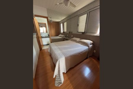 Apartamento à venda com 79m², 3 quartos e 2 vagasSuíte