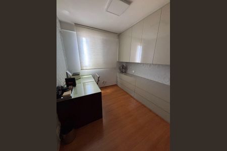 Apartamento à venda com 79m², 3 quartos e 2 vagasQuarto 1