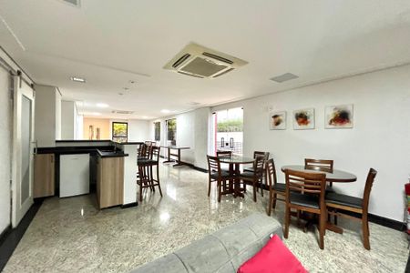 Apartamento à venda com 110m², 3 quartos e 3 vagasÁrea comum - Salão de festas