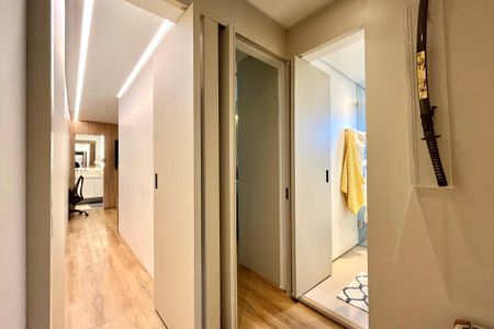 Apartamento à venda com 110m², 3 quartos e 3 vagasCorredor