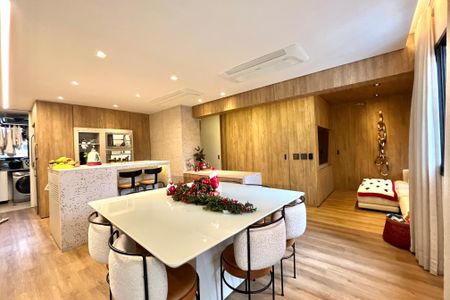 Apartamento à venda com 110m², 3 quartos e 3 vagasSala