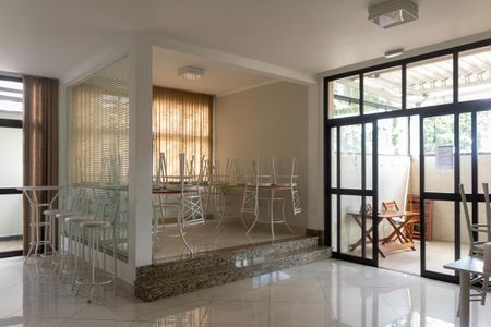 Apartamento à venda com 72m², 2 quartos e 1 vaga Apartamento à venda com 72m², 2 quartos e 1 vagaÁrea comum - Salão de festas