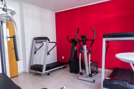 Apartamento à venda com 72m², 2 quartos e 1 vaga Apartamento à venda com 72m², 2 quartos e 1 vagaÁrea comum - Academia