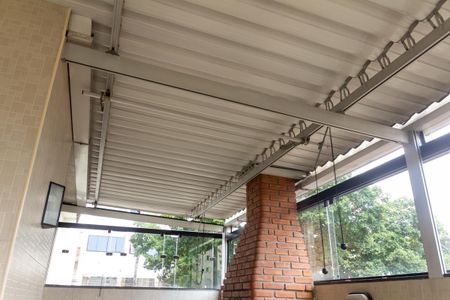 Apartamento à venda com 72m², 2 quartos e 1 vaga Apartamento à venda com 72m², 2 quartos e 1 vagaÁrea comum - Churrasqueira