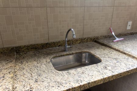 Apartamento à venda com 72m², 2 quartos e 1 vaga Apartamento à venda com 72m², 2 quartos e 1 vagaÁrea comum - Churrasqueira