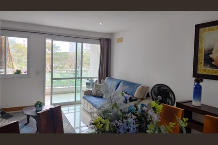 Apartamento à venda com 74m², 3 quartos e 1 vagaSala