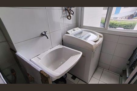 Apartamento à venda com 74m², 3 quartos e 1 vagaÁrea de Serviço