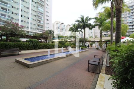 Apartamento à venda com 74m², 3 quartos e 1 vagaÁrea comum