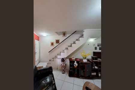 Casa à venda com 123m², 2 quartos e 1 vagaSala