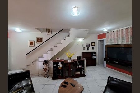 Casa à venda com 123m², 2 quartos e 1 vagaSala