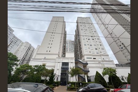 Apartamento à venda com 62m², 2 quartos e 2 vagas Apartamento à venda com 62m², 2 quartos e 2 vagasFachada