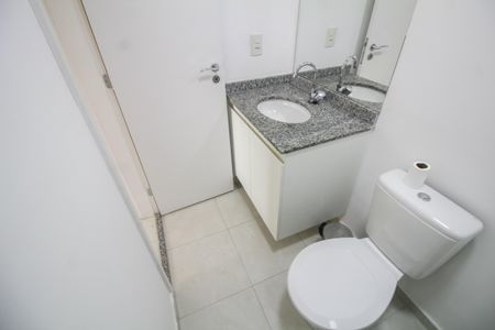 Apartamento à venda com 62m², 2 quartos e 2 vagas Apartamento à venda com 62m², 2 quartos e 2 vagasBanheiro Social