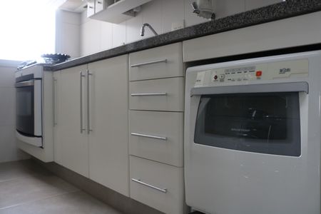 Apartamento à venda com 110m², 3 quartos e 2 vagasCozinha