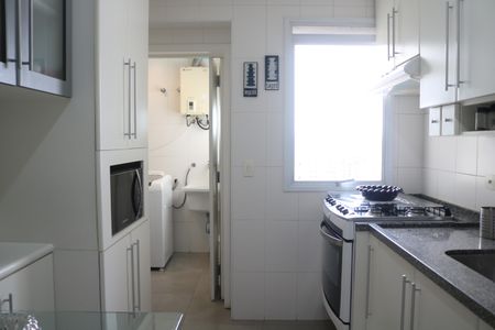 Apartamento à venda com 110m², 3 quartos e 2 vagasCozinha