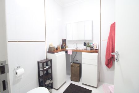 Casa à venda com 212m², 5 quartos e 4 vagasBanheiro Social