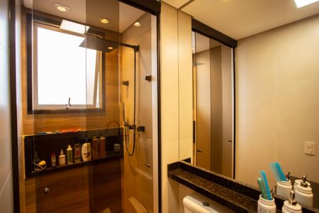 Apartamento para alugar com 110m², 2 quartos e 2 vagasBanheiro da Suíte