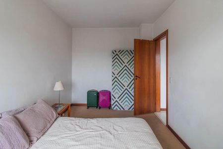 Quarto 1 de apartamento à venda com 2 quartos, 55m² em Centro Histórico, Porto Alegre