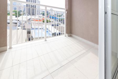 Apartamento à venda com 34m², 2 quartos e sem vagaVaranda