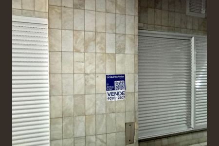 Apartamento à venda com 40m², 1 quarto e sem vagaPlaquinha