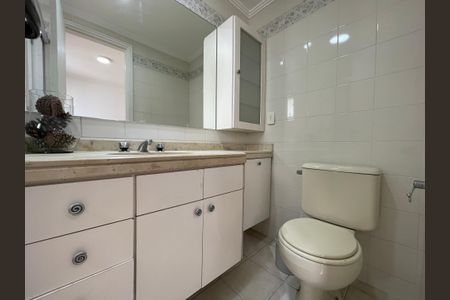 Apartamento à venda com 120m², 3 quartos e 3 vagas Apartamento à venda com 120m², 3 quartos e 3 vagasBanheiro do Quarto 3