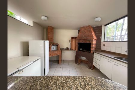 Apartamento à venda com 120m², 3 quartos e 3 vagas Apartamento à venda com 120m², 3 quartos e 3 vagasÁrea comum - Churrasqueira