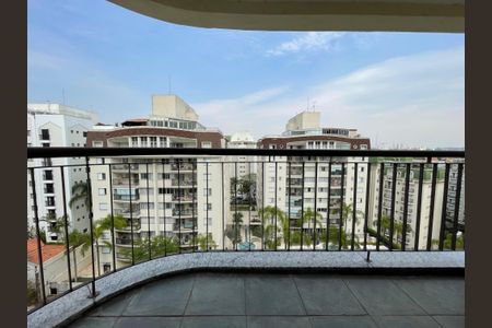Apartamento à venda com 120m², 3 quartos e 3 vagas Apartamento à venda com 120m², 3 quartos e 3 vagasVaranda da Sala