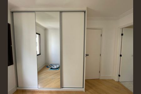 Apartamento à venda com 120m², 3 quartos e 3 vagas Apartamento à venda com 120m², 3 quartos e 3 vagasQuarto 2