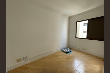 Apartamento à venda com 120m², 3 quartos e 3 vagas Apartamento à venda com 120m², 3 quartos e 3 vagasQuarto 2