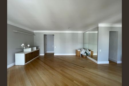 Apartamento à venda com 120m², 3 quartos e 3 vagas Apartamento à venda com 120m², 3 quartos e 3 vagasSala