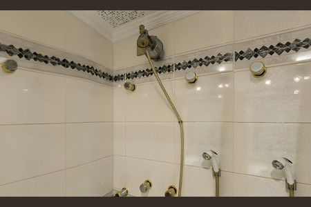 Apartamento para alugar com 4 quartos, 235m² em Moema, São Paulo
