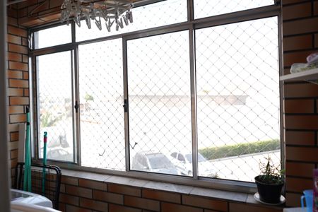 Apartamento à venda com 75m², 2 quartos e 1 vagaÁrea de Serviço