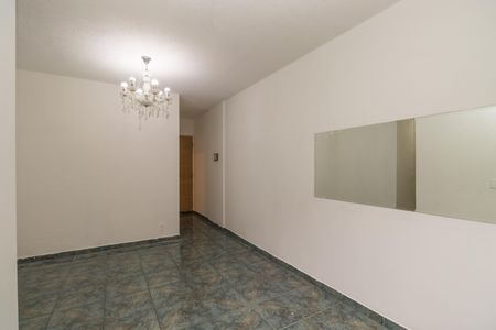 Sala de apartamento para alugar com 3 quartos, 65m² em Jardim Santa Teresinha, São Paulo