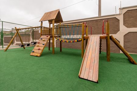 Apartamento para alugar com 65m², 3 quartos e 1 vagaÁrea comum - Playground