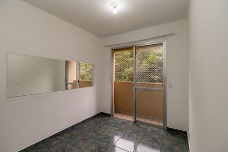 Sala de apartamento para alugar com 3 quartos, 65m² em Jardim Santa Teresinha, São Paulo